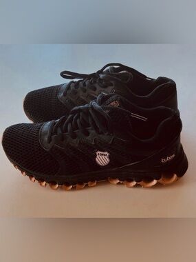 K-Swiss Tubes 200 Sneakers Black Pink 2010 Original Release Women 6